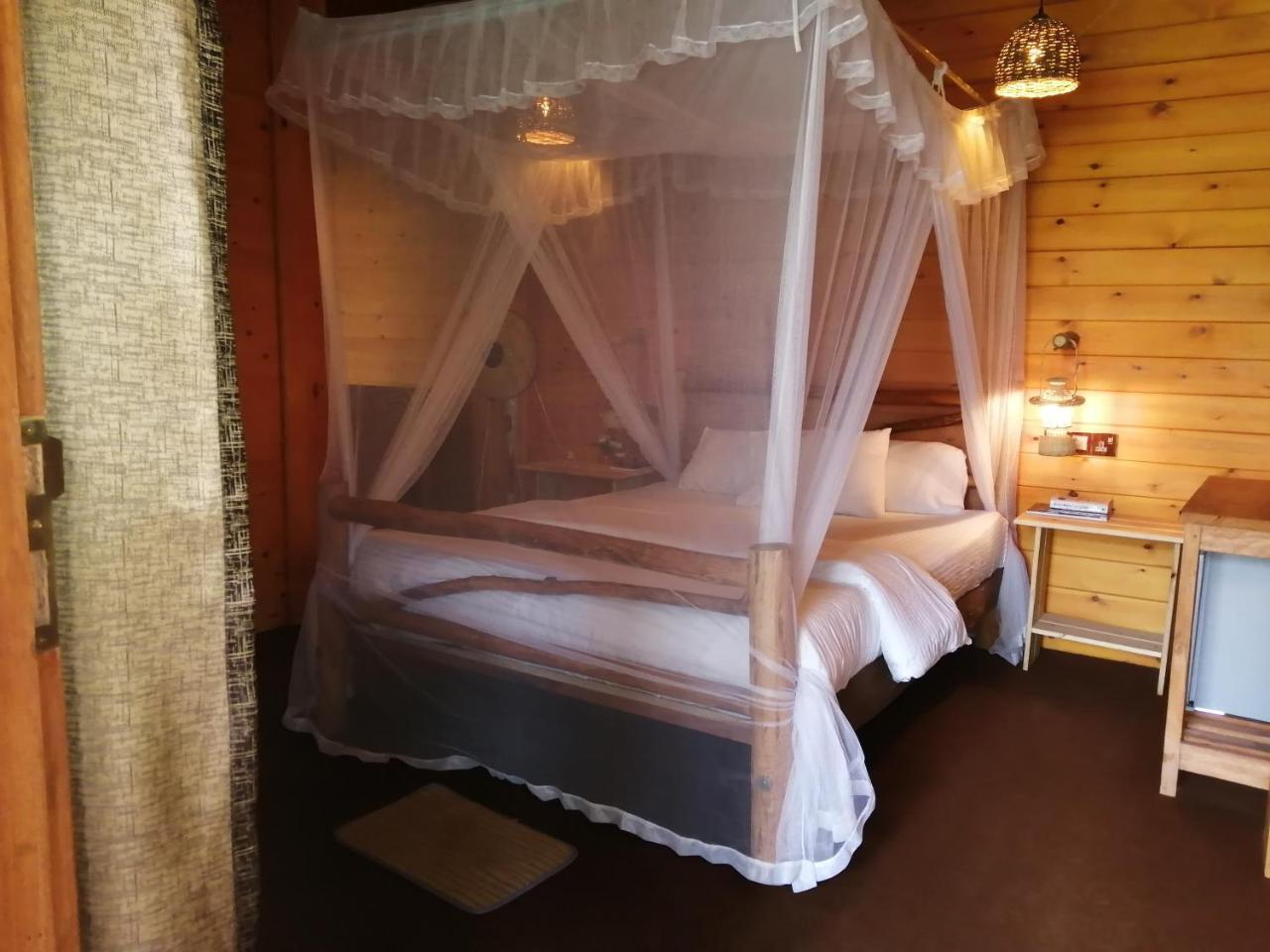 Ella Wood Cabin Eksteriør bilde